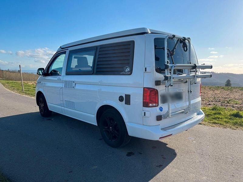 Gebraucht VW California Beach 150 PS (110 kW) 2021 Weiß Van