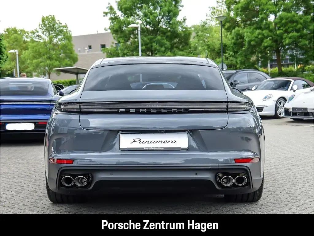 Neu Porsche Panamera 354 PS (260 kW) 2026 Grau Kleinwagen