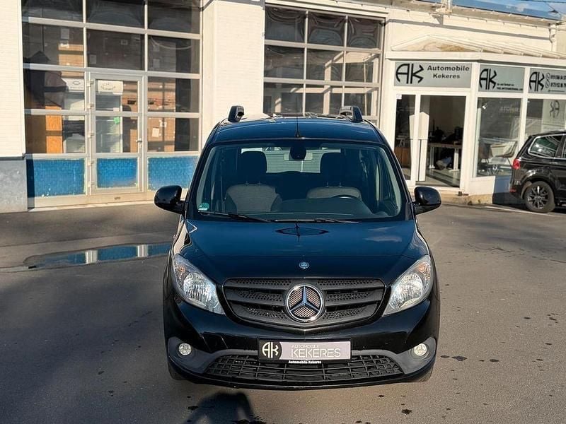 Gebraucht Mercedes Citan 111 110 PS (80 kW) 2014 Schwarz Kombi