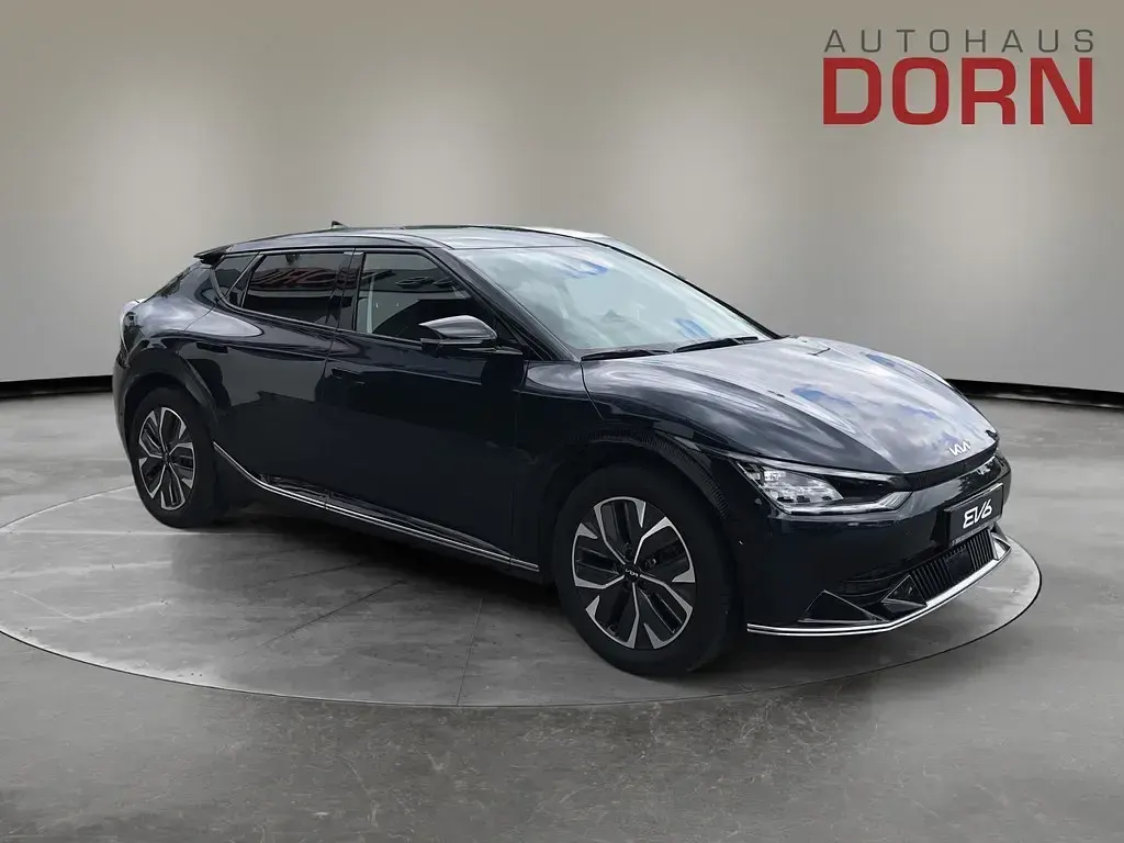 Używany Kia EV6 Air 239 kW (325 KM) 2023 Niebieski SUV