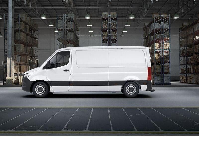 Gebraucht Mercedes Sprinter 114 PS (83 kW) 2023 Arktikweiß Van