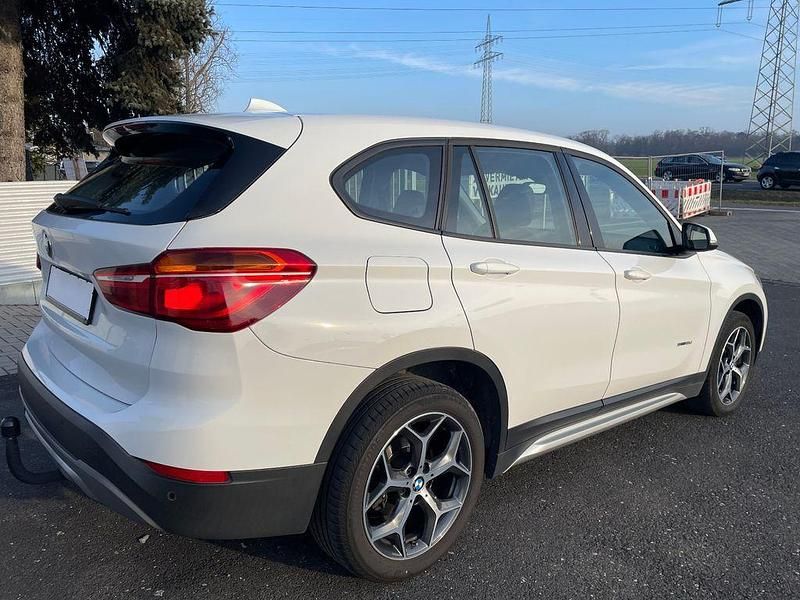 Gebraucht BMW X1 xLine 150 PS (110 kW) 2017 Weiß SUV