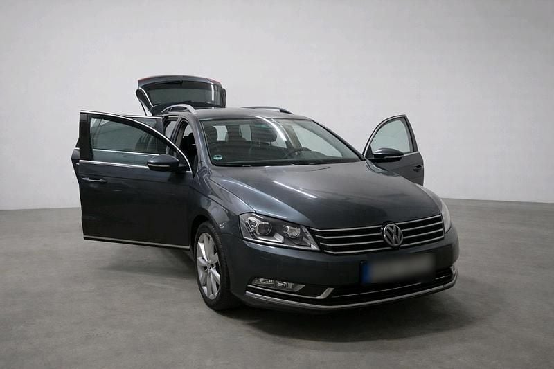 Gebraucht VW Passat 170 PS (125 kW) 2011 Grau Kombi