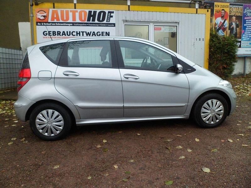 Gebraucht Mercedes A150 95 PS (69 kW) 2006 Silber Limousine
