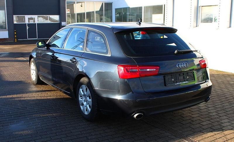 Gebraucht Audi A6 Sport 245 PS (180 kW) 2014 Schwarz Kombi