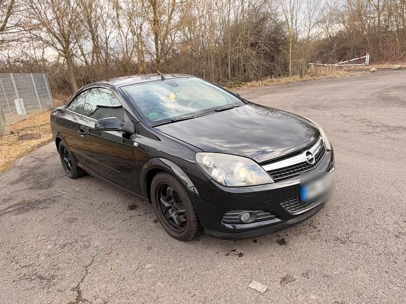 Gebraucht Opel Astra Cabriolet 150 PS (110 kW) 2008 Schwarz Cabrio
