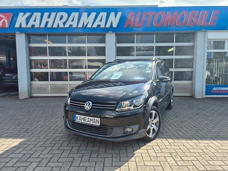 Schwarz Gebraucht 2011 VW Touran Cross Van / Kleinbus | 7.999 € (Fairer Preis) - Bild 1/4