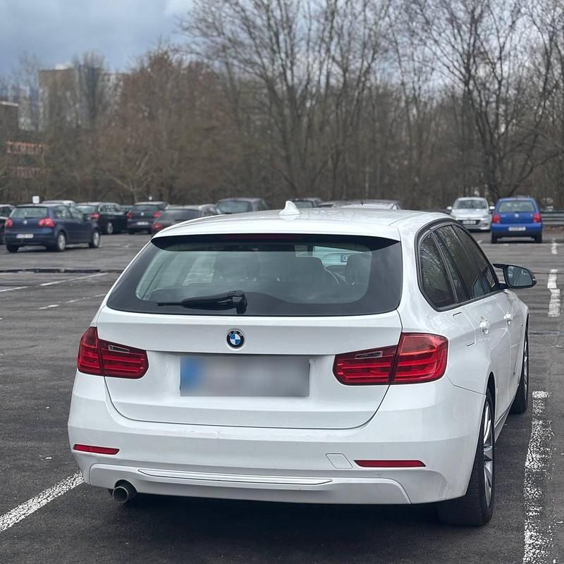 Gebraucht BMW 316 85 PS (62 kW) 2013 Weiß Kombi