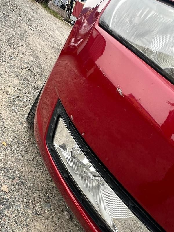 Gebraucht Skoda Rapid 105 PS (77 kW) 2014 Rot Kleinwagen