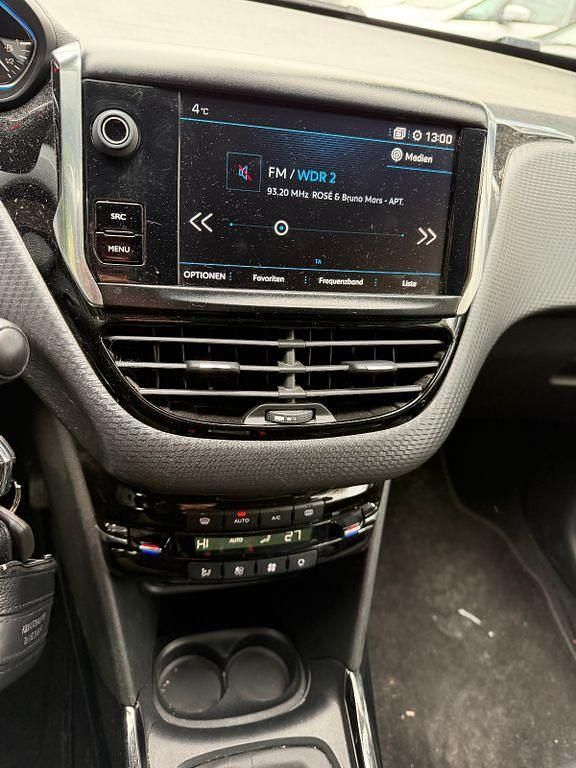 Gebraucht Peugeot 2008 Allure 110 PS (80 kW) 2018 SUV