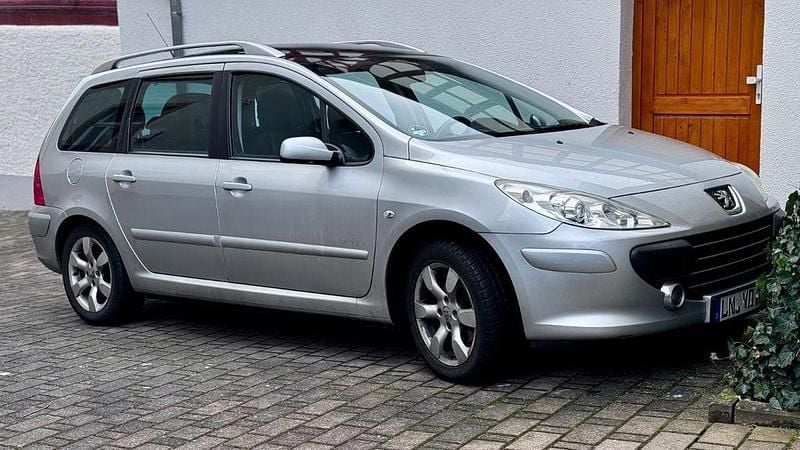 Gebraucht Peugeot 307 109 PS (80 kW) 2007 Silber Kombi
