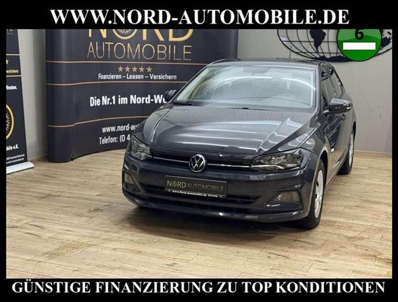 Grau Gebraucht 2021 VW Polo Comfortline Limousine | 12.900 € (Fairer Preis) - Bild 1/3