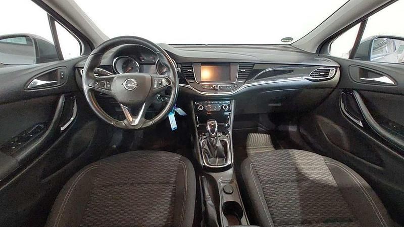 Gebraucht Opel Astra Dynamic 125 PS (91 kW) 2016 Grau Kombi