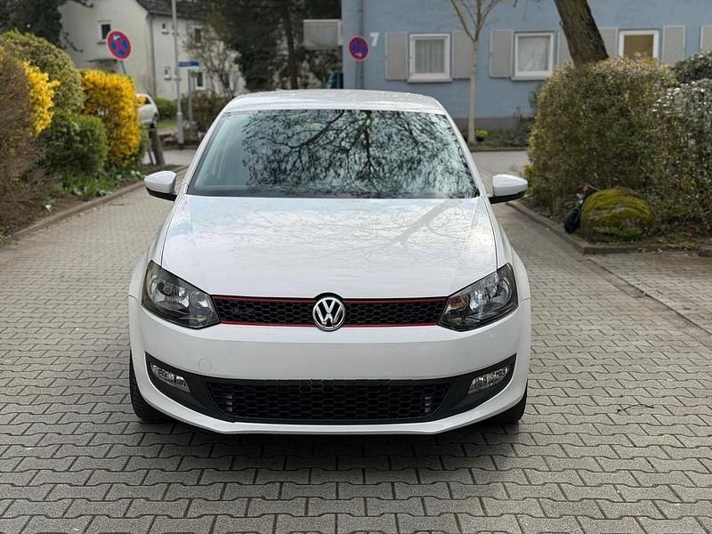 Gebraucht VW Polo 90 PS (66 kW) 2012 Weiß Kleinwagen