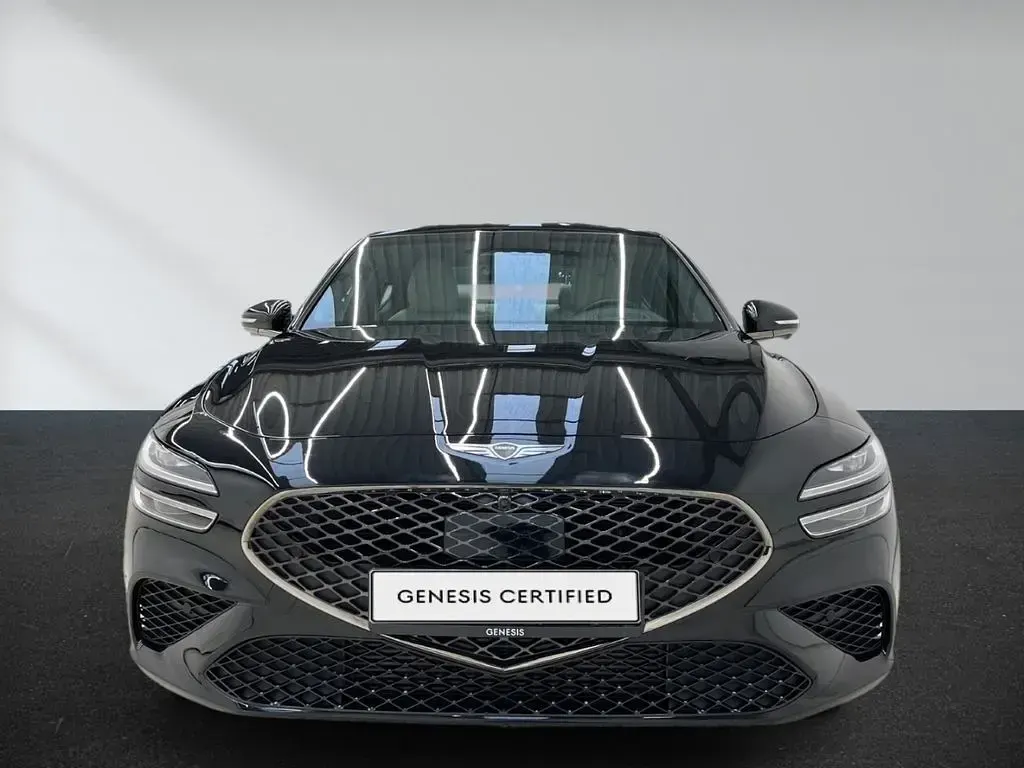 Second-hand Genesis G70 Sport 209 CP (153 kW) 2024 Negru Berlinǎ