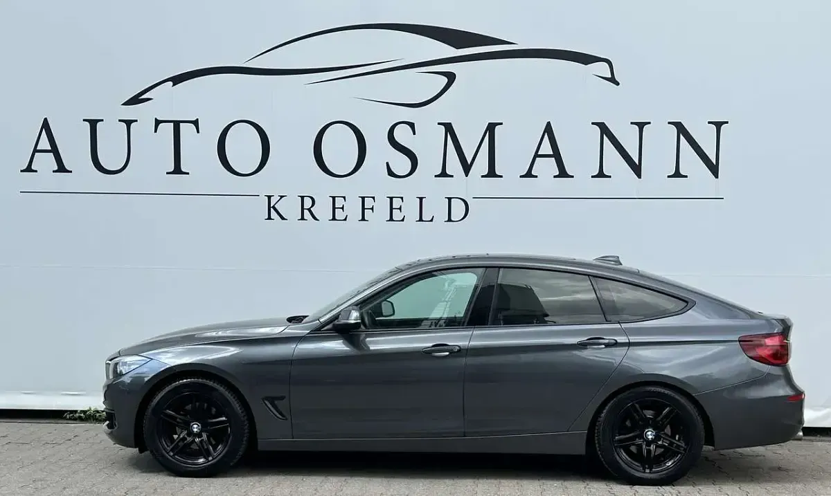Gebraucht BMW 320 190 PS (139 kW) 2019 Mineralgrau metallic Limousine