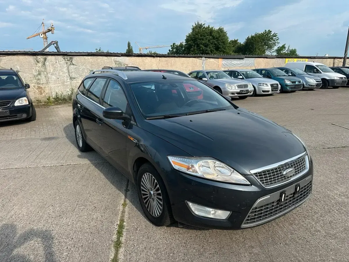 Gebraucht Ford Mondeo 140 PS (102 kW) 2008 Grau Kombi