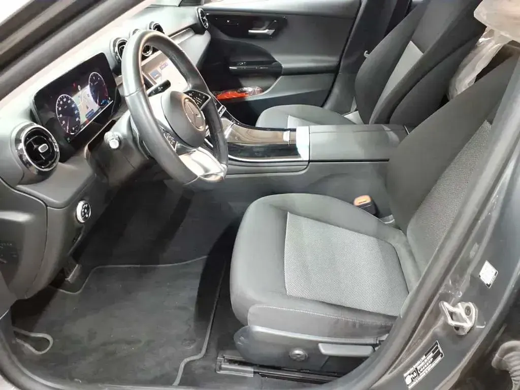Gebraucht Mercedes 220 200 PS (147 kW) 2022 Grau Limousine