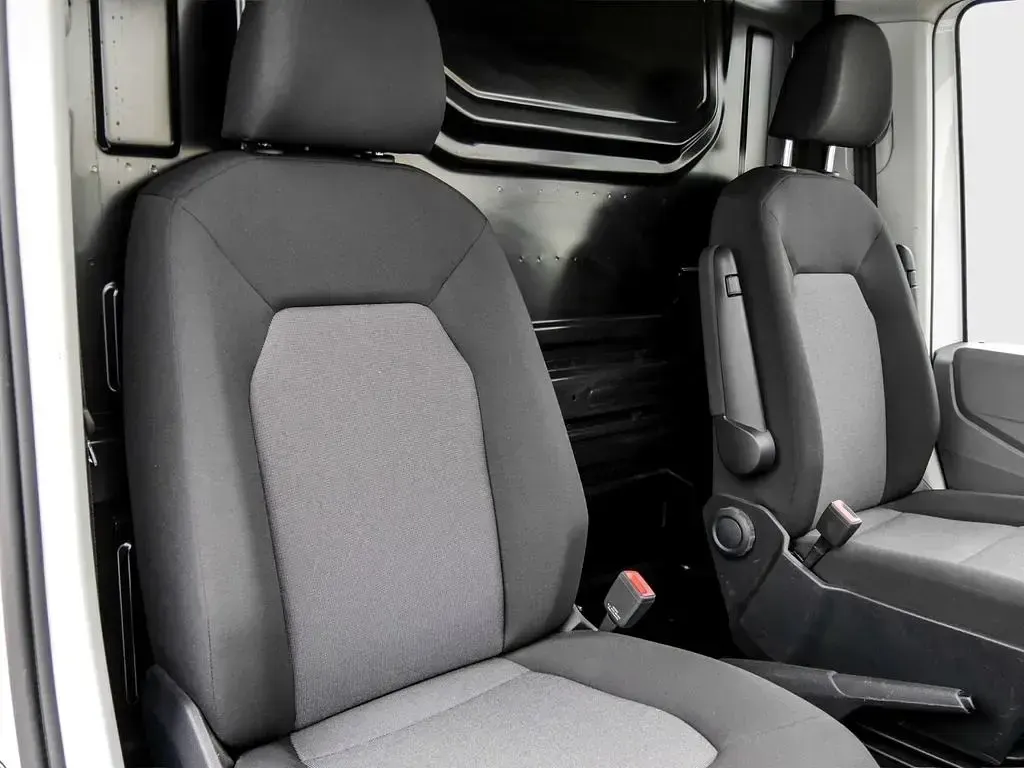 Gebraucht VW Crafter 140 PS (102 kW) 2020 Weiss Van