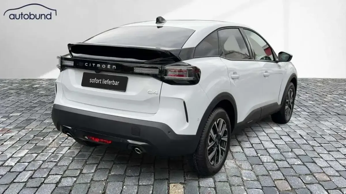 Neu Citroën C4 131 PS (96 kW) 2025 Weiss / okenitweiss SUV