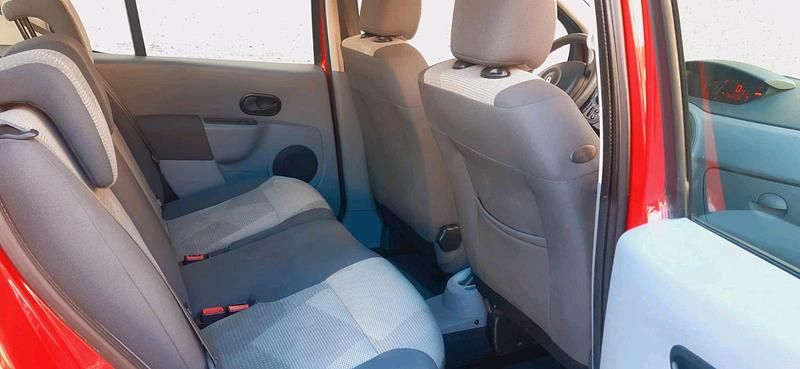 Gebraucht Renault Modus 75 PS (55 kW) 2007 Rot Van / Kleinbus