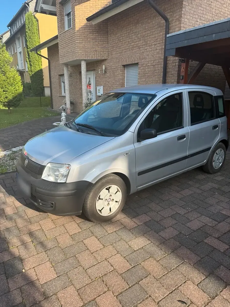 Gebraucht Fiat Panda 54 PS (39 kW) 2009 Silber Kleinwagen