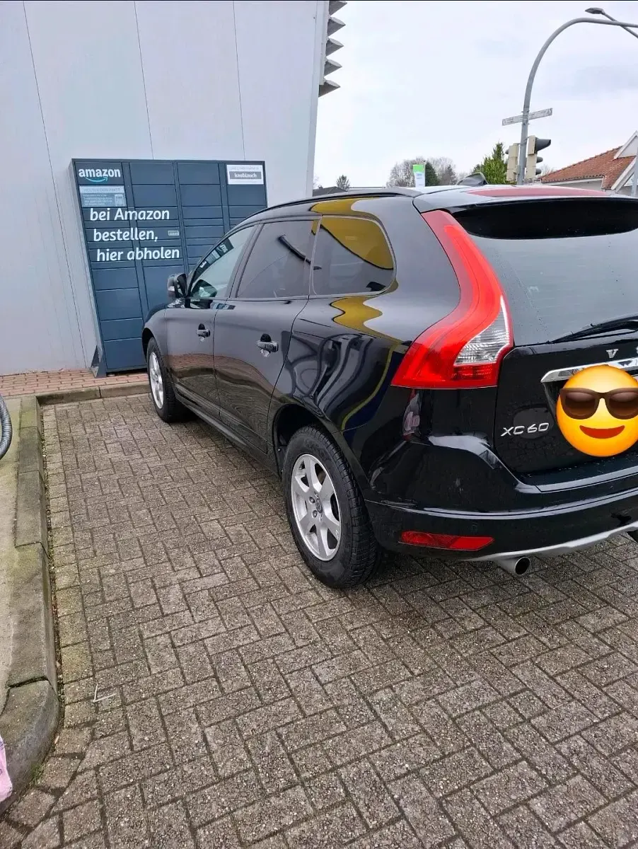 Gebraucht Volvo XC60 150 PS (110 kW) 2017 Schwarz SUV