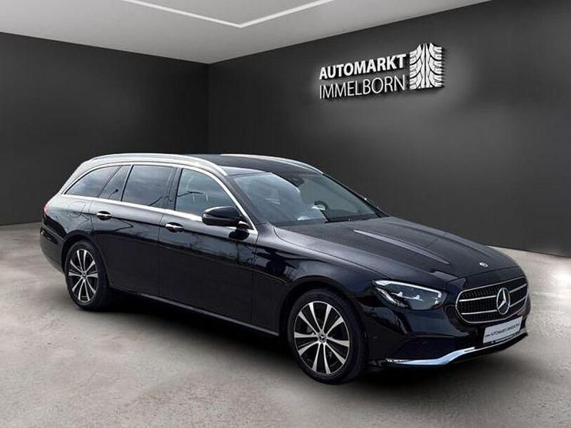 Gebraucht Mercedes E300 320 PS (235 kW) 2022 Schwarz Limousine