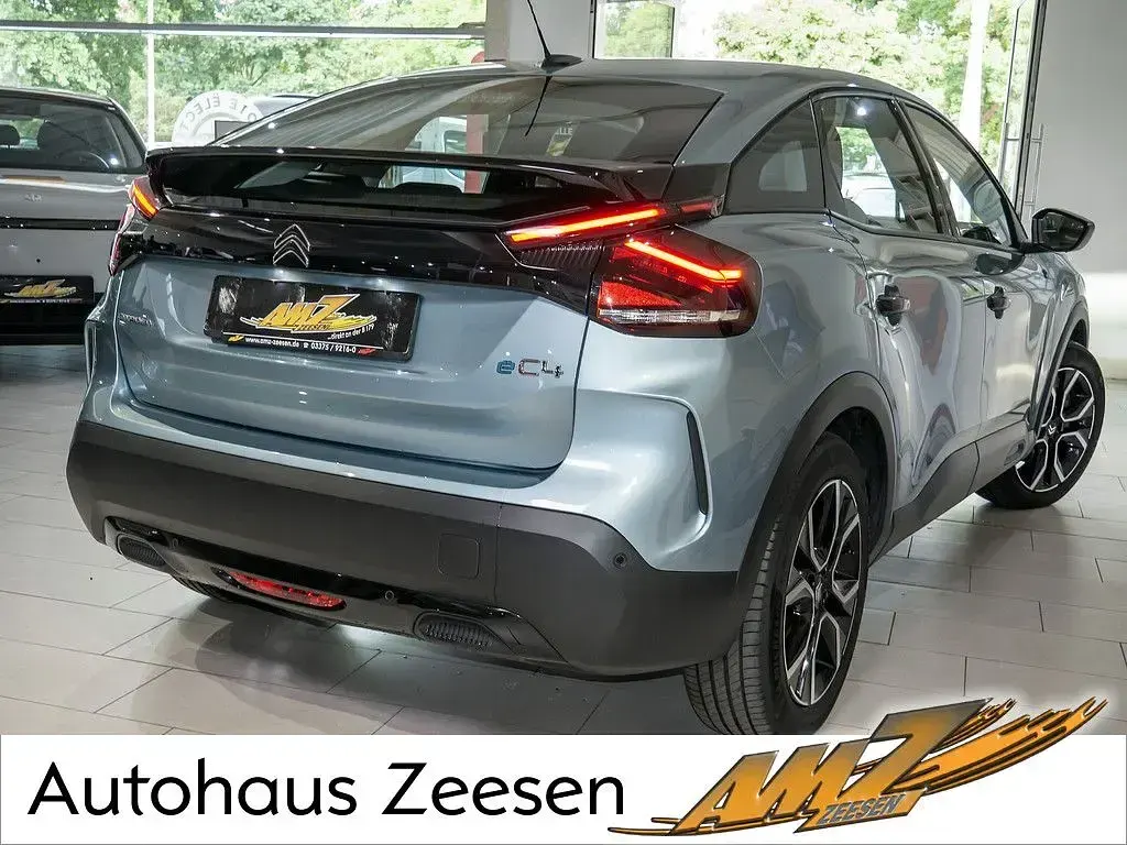Gebraucht Citroën e-C4 Feel 100 kW (136 PS) 2023 Islandblau (metallic) Limousine