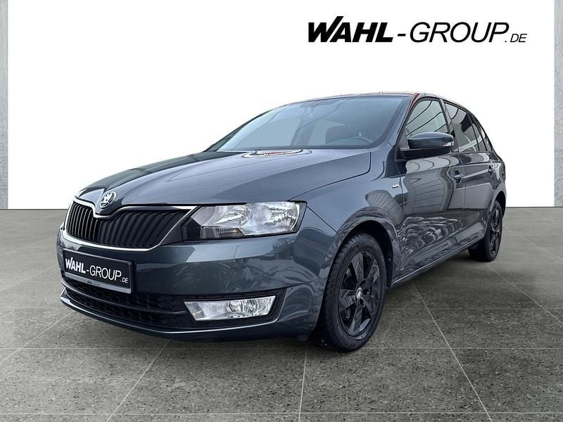 Grau Gebraucht 2017 Skoda Rapid Drive Limousine | 9.999 € (Fairer Preis) - Bild 1/4