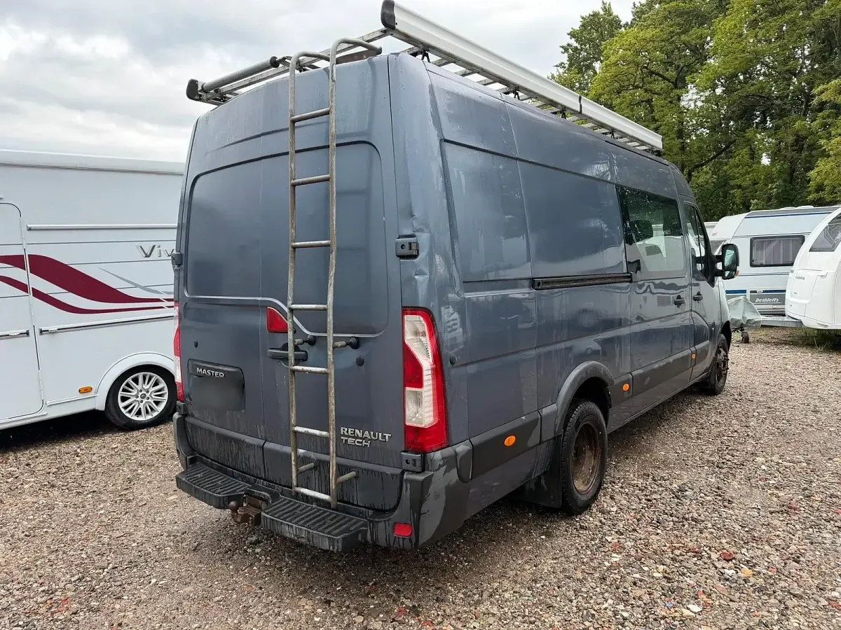 Używany Renault Master 150 KM (110 kW) 2012 Szary Minivan