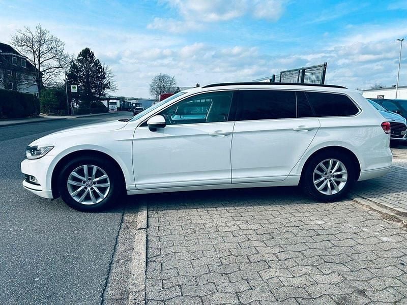 Second-hand VW Passat 120 CP (88 kW) 2017 Alb Break