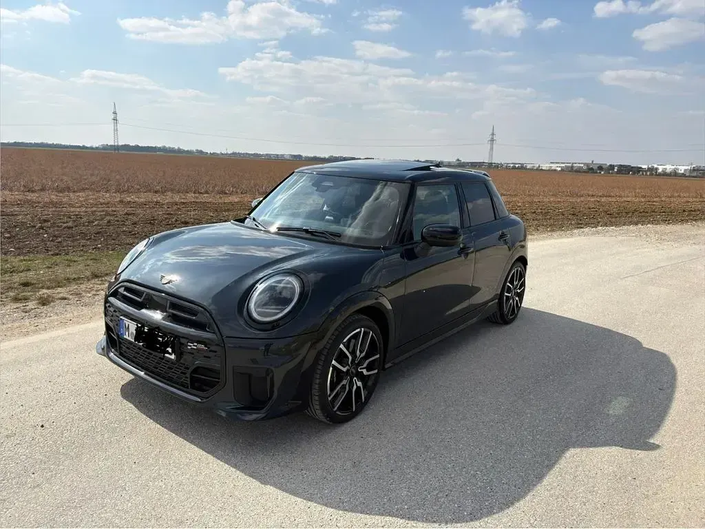 Gebraucht Mini John Cooper Works 204 PS (150 kW) 2026 Schwarz Kleinwagen