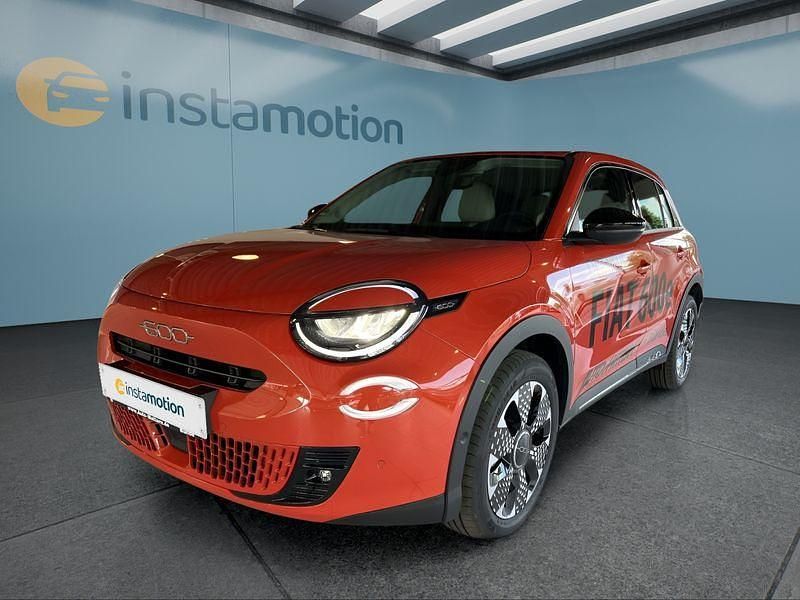 Gebraucht Fiat 600E La Prima 114 kW (156 PS) 2023 Orange Kleinwagen