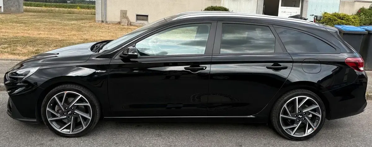 Gebraucht Hyundai i30 N Line 160 PS (117 kW) 2024 Schwarz Kombi