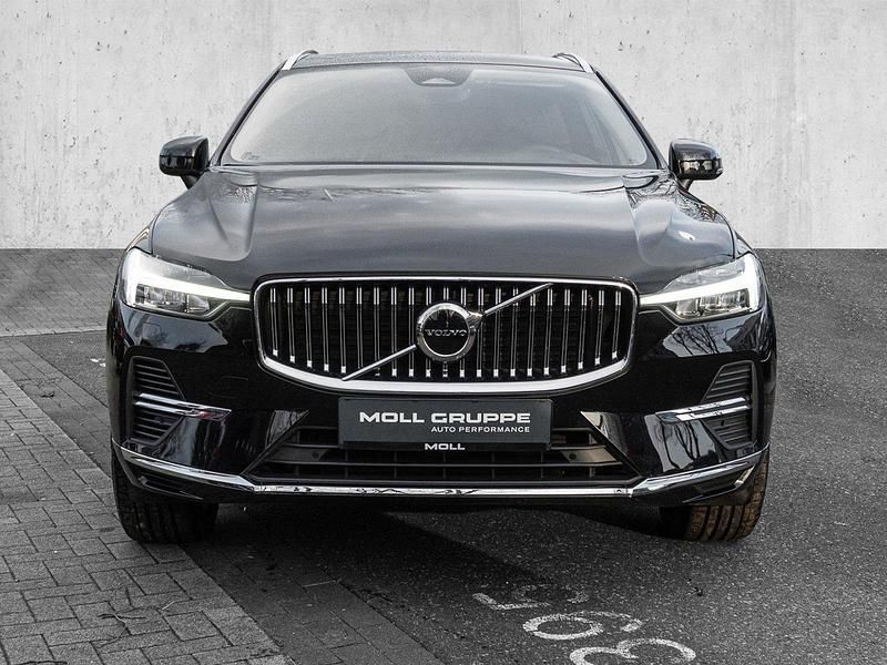 Gebraucht Volvo XC60 Core 253 PS (186 kW) 2025 Onyx black SUV