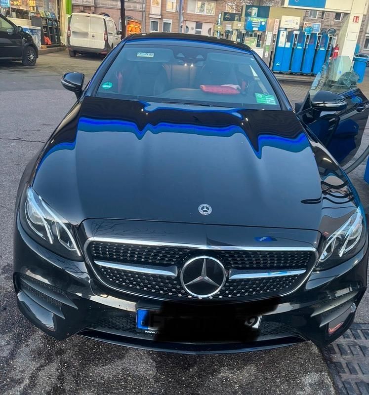 Gebraucht Mercedes E200 AMG 184 PS (135 kW) 2018 Schwarz Coupé