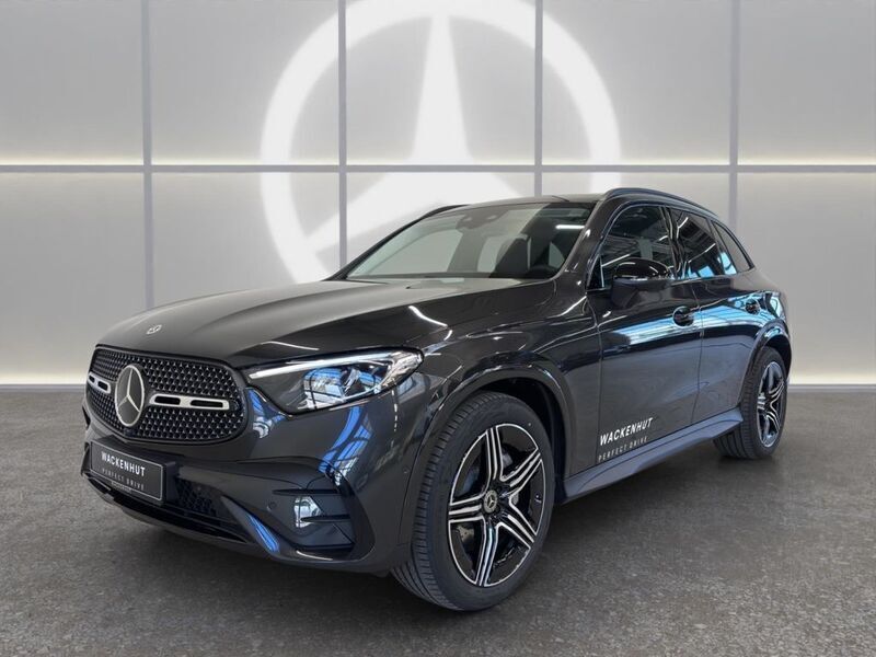 Grau Gebraucht 2025 Mercedes GLC300 Advanced SUV | 72.490 € (Teuer) - Bild 1/4