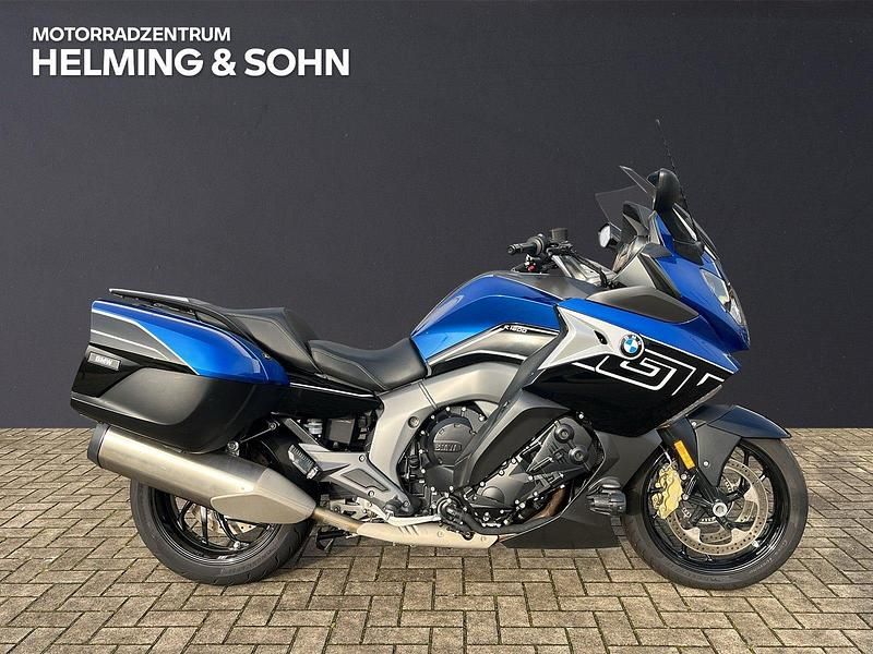 Blau Gebraucht 2019 BMW 1600 Limousine | 15.899 € - Bild 1/4