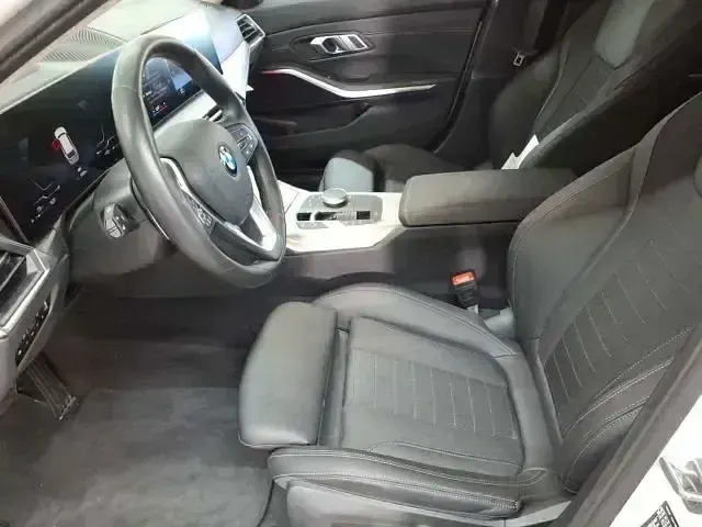 Gebraucht BMW 320 Sport Line 190 PS (139 kW) 2023 Alpinweiß Kombi