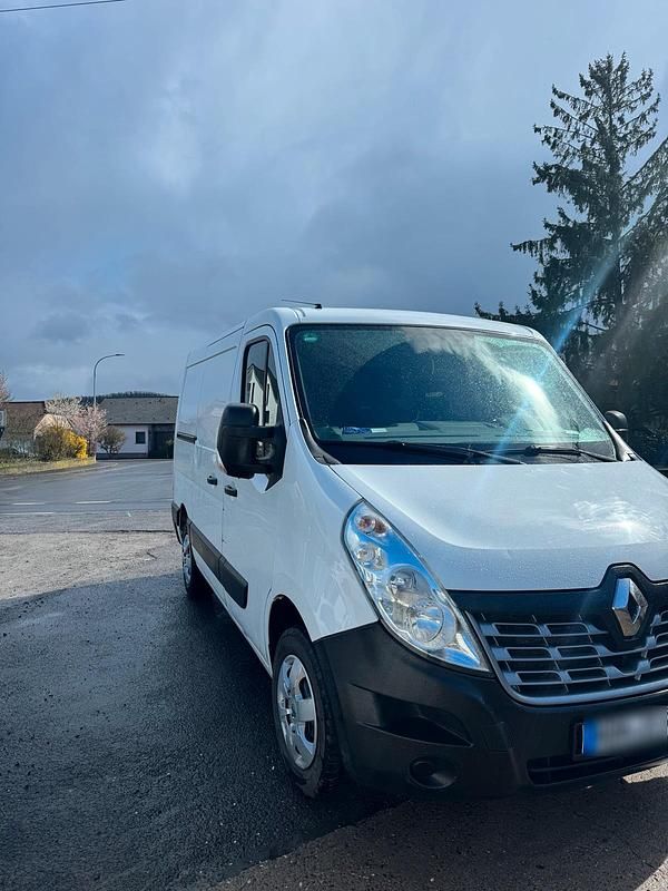 Gebraucht Renault Master 110 PS (80 kW) 2016 Weiß Van