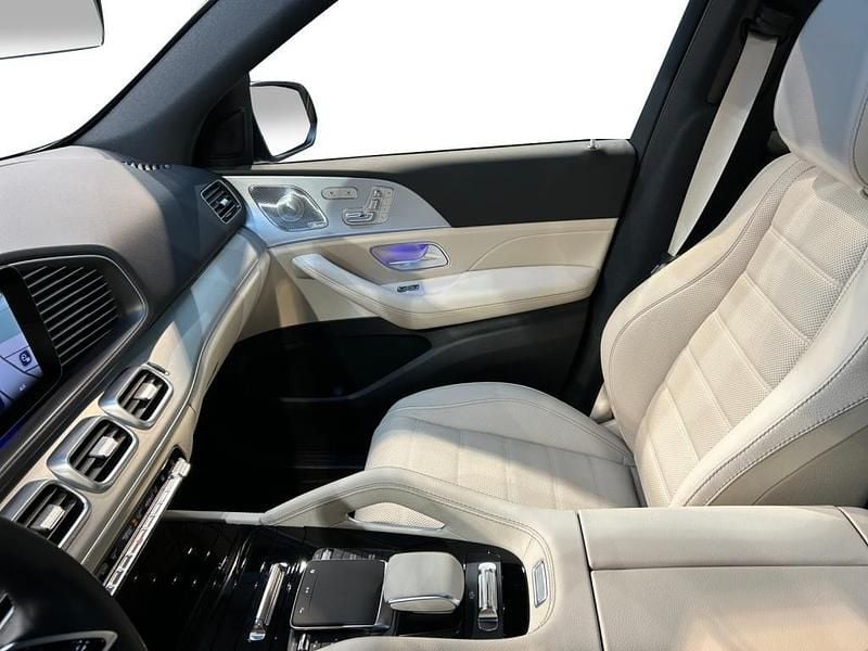 Gebraucht Mercedes GLE400 AMG 252 PS (185 kW) 2025 Metalliclack obsidianschwarz SUV