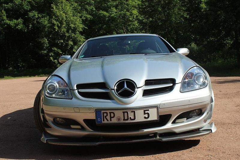 Gebraucht Mercedes SLK200 163 PS (119 kW) 2006 Silber Cabrio