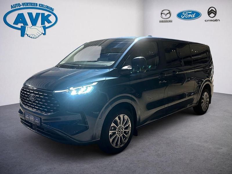 Neu Ford Tourneo Titanium 150 PS (110 kW) 2025 Blau Van / Kleinbus