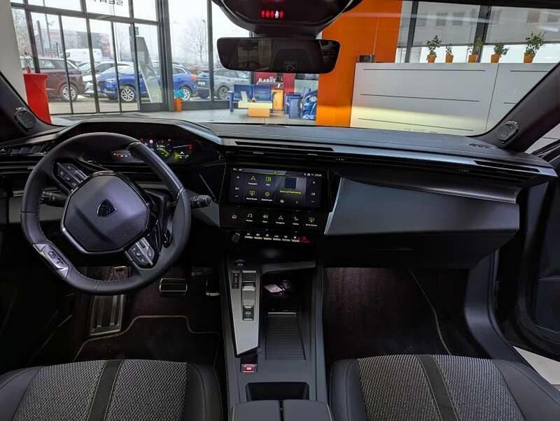 Gebraucht 2024 Peugeot 308 GT Kombi | 24.900 € (Fairer Preis) - Bild 1/2