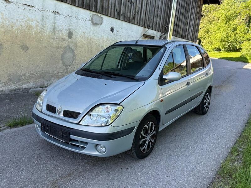 Grau Gebraucht 2002 Renault Scénic Van / Kleinbus | 250 € (Superpreis) - Bild 1/4