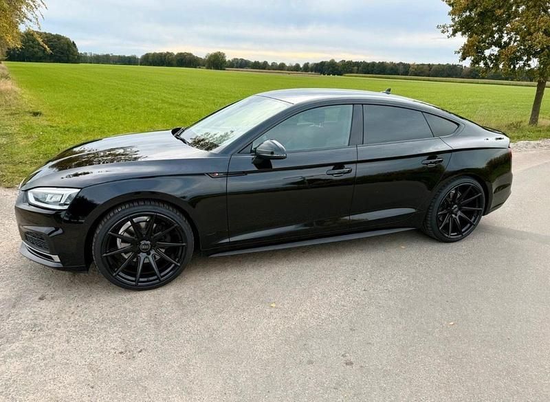 Schwarz Gebraucht 2018 Audi A5 Sportback Limousine | 24.250 € (Etwas zu teuer) - Bild 1/4