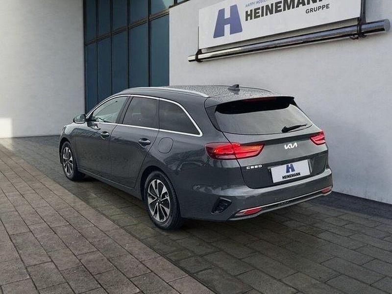 Neu Kia Ceed Sportswagon 101 PS (74 kW) 2025 Penta grey Kombi