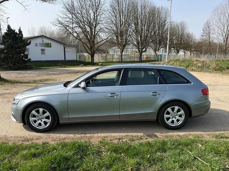 Gebraucht Audi A4 Ambition 170 PS (125 kW) 2010 Grau Kombi