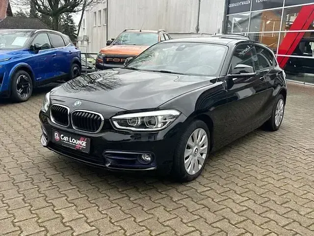 Gebraucht BMW 118 Sport Line 150 PS (110 kW) 2017 Schwarz Kleinwagen